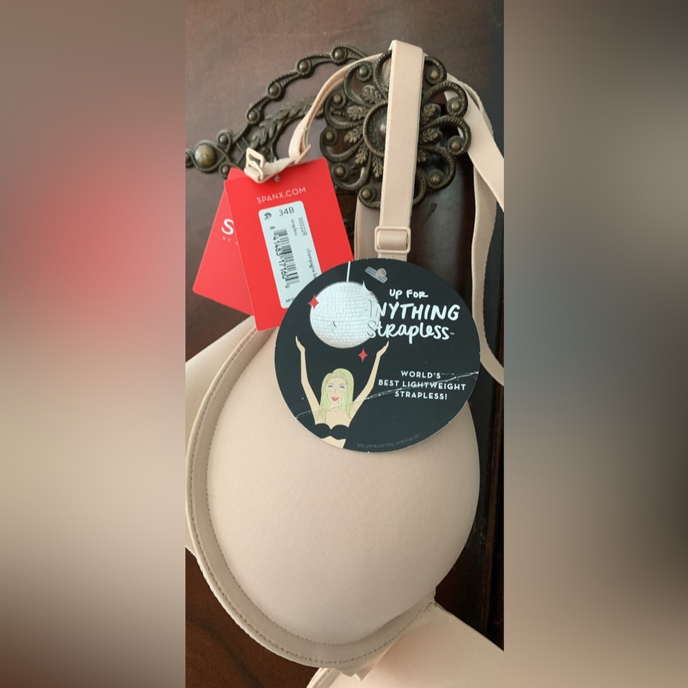 SPANX 34B convertible strapless bra new with tags!
